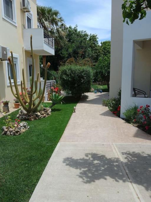 Antonia Apartment Плакиас Екстериор снимка