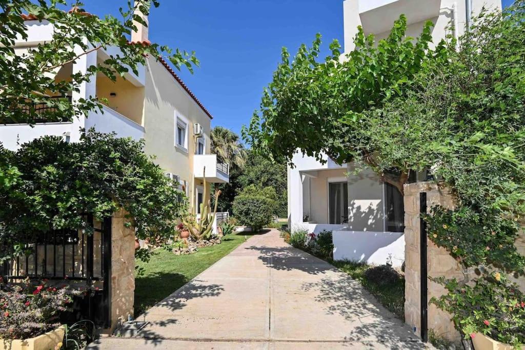 Antonia Apartment Плакиас Екстериор снимка